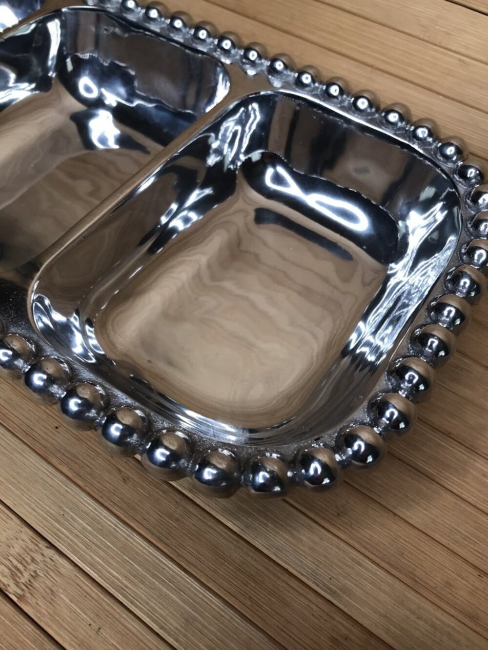 Mariposa “String Of Pearls” 3 Section Server tray platter 12 x 6 over 2 lbs - Picture 2 of 4